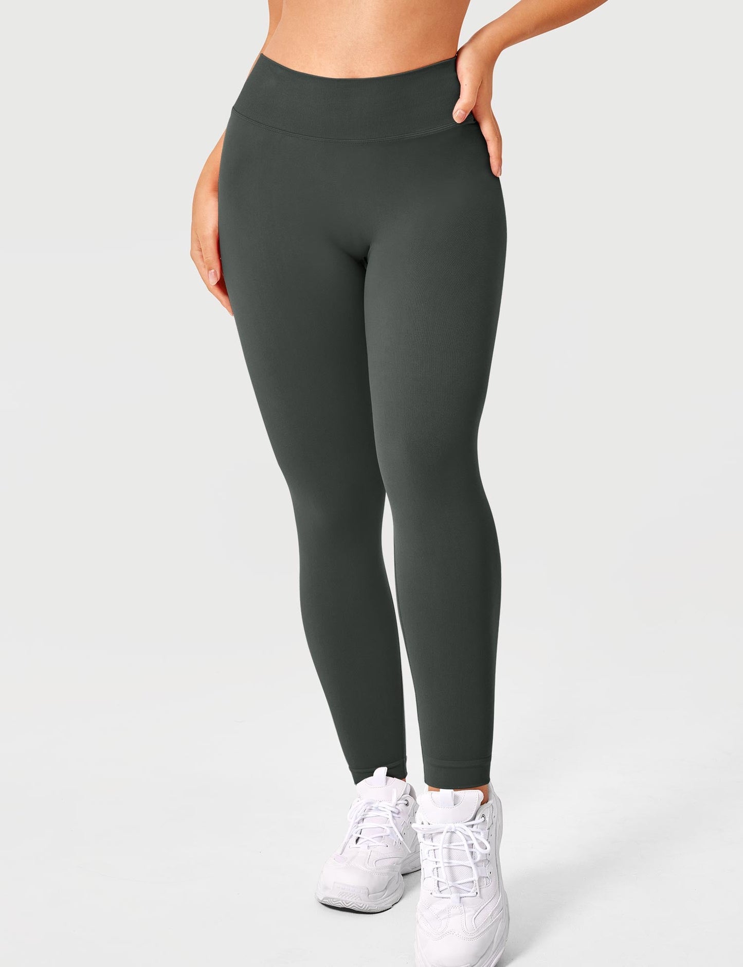 BrandlessFITS V-back Avery Leggings