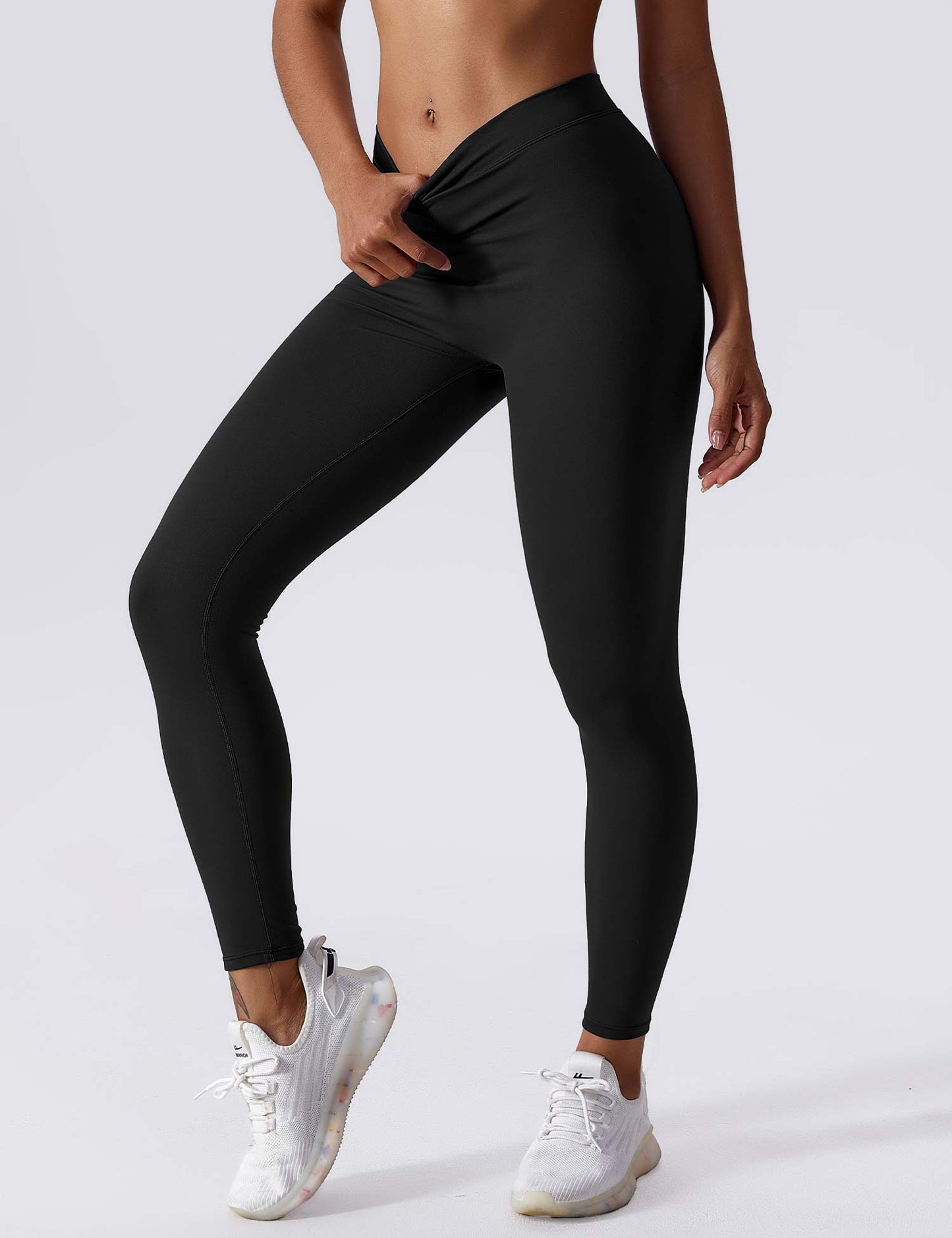 BrandlessFITS V-back Ruched Leggings