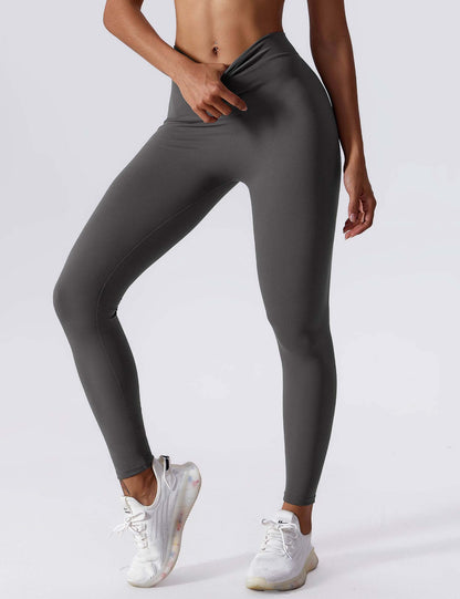 BrandlessFITS V-back Ruched Leggings