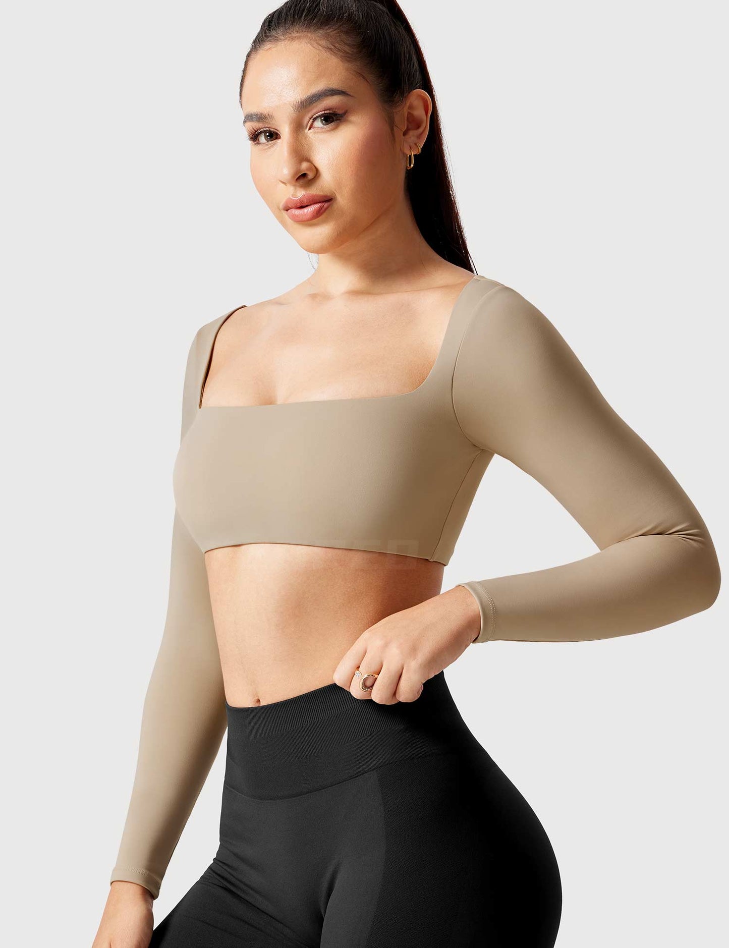 BrandlessFITS Diva Long Sleeves